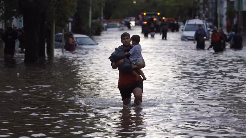 Tragedia y desidia política en Bahía Blanca.